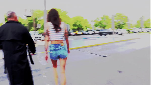 X-Rated Outtakes – Hot Flash in the Pants – MILF Parker Skye